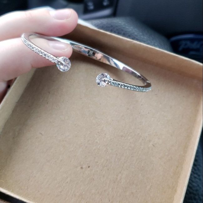 Brides! Show off your wedding bling(jewlery)! - 1