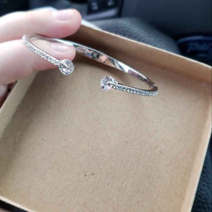 Brides! Show off your wedding bling(jewlery)! - 1