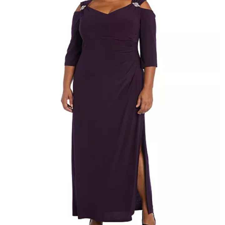 Mother of the brides dress.. - 1