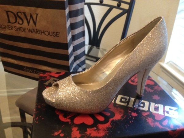 Let's See Those Wedding Day Shoes *PICS*