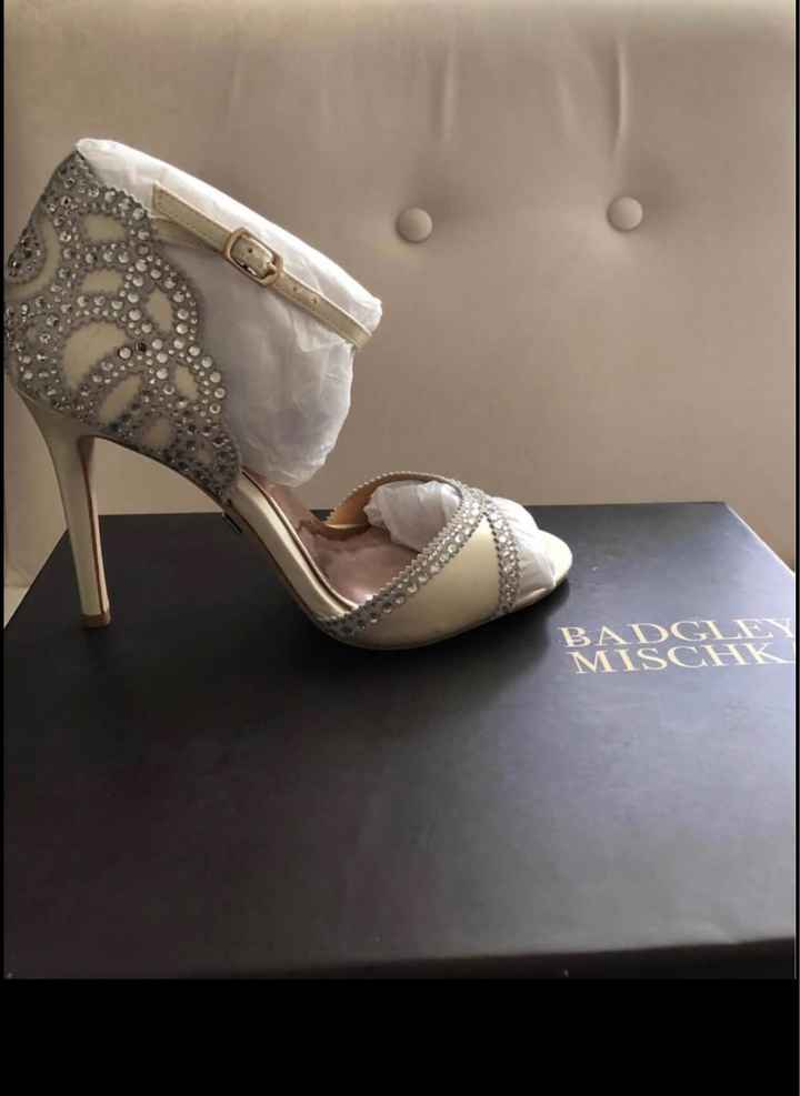 Show me wedding shoes hotsell