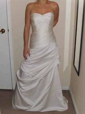 Oh boy ... having second thoughts on my dress :/