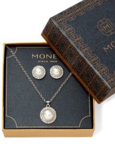 which bridesmaid jewelry should I get for bridesmaids??