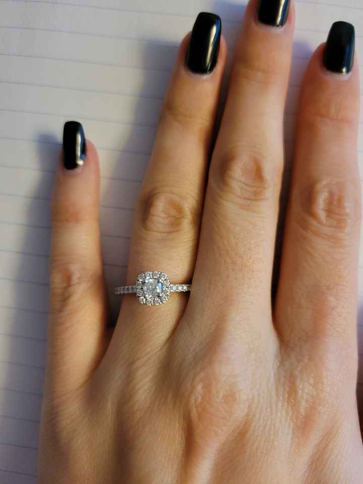 Brides of 2022! Show us your ring! - 1