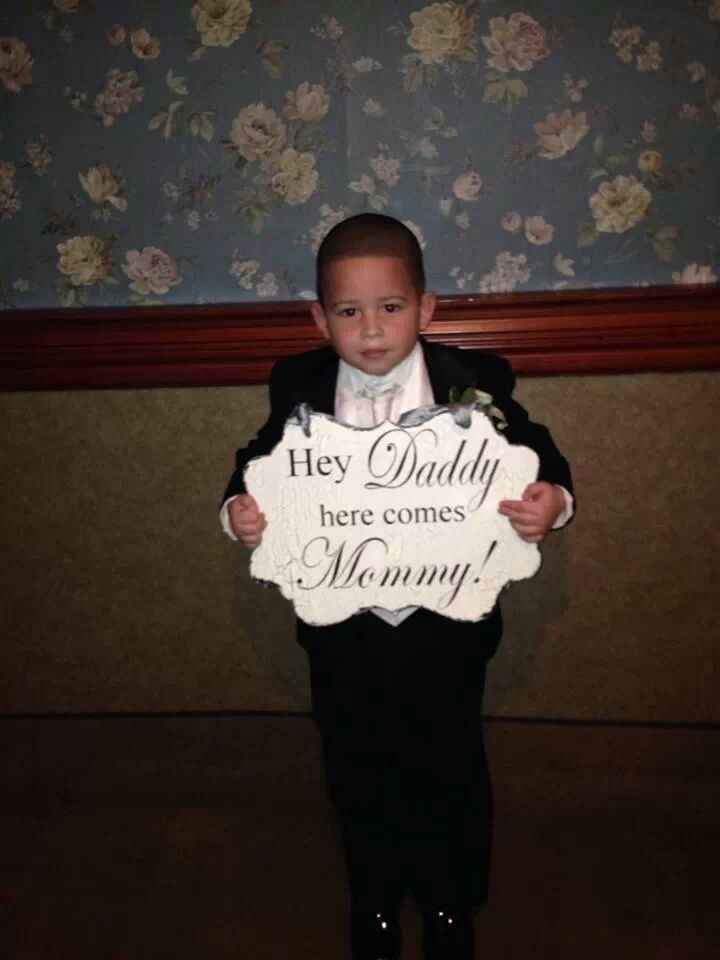 I AM MARRIED!!!!  COME SEE SOME PICS