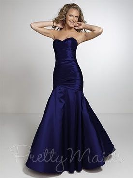 BMs Dresses - Pic Included