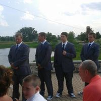 Show off here!  What do you/did you love best about your wedding?  Post pics!  :)