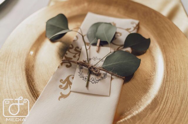 What are your wedding favors? 3