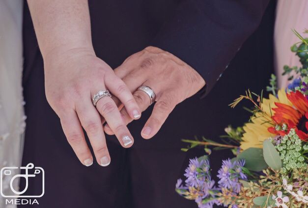 Groom's wedding band 5