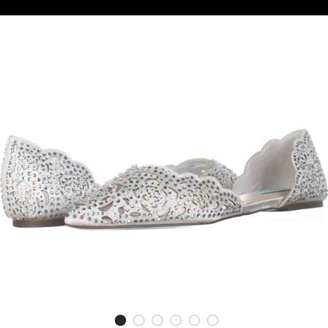  Betsey Johnson shoes? - 1