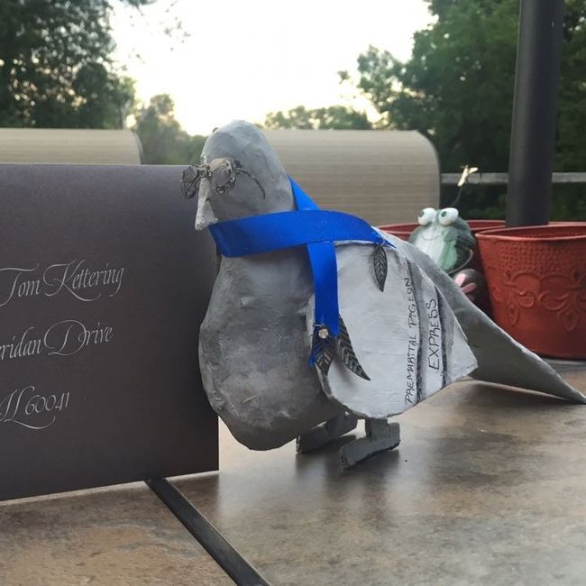 Special delivery! Invite to the same address solution
