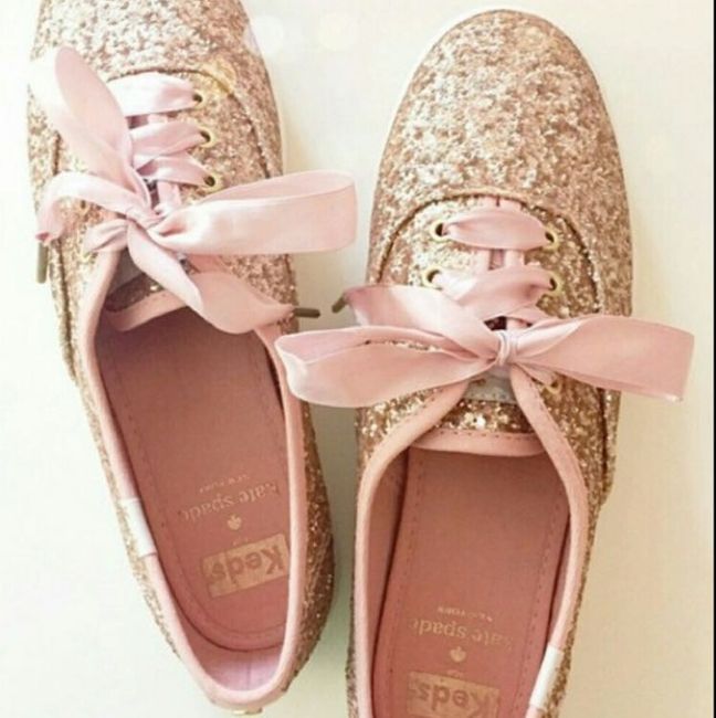 Show me your shoes ladies