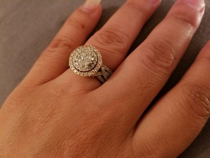 Let's see those beautiful rings lady's!
