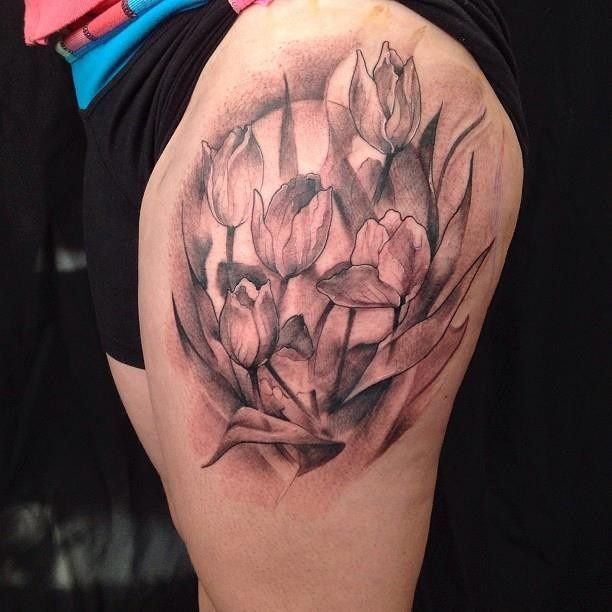 Sort of NWR...any tattooed ladies out there?