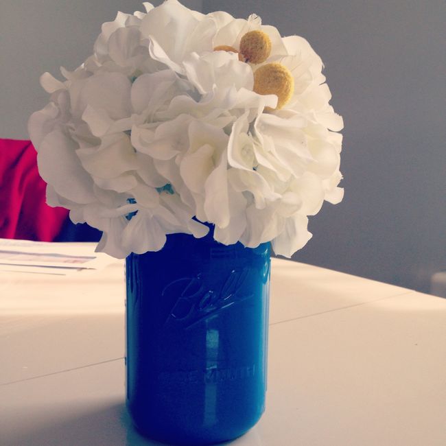 DIY Painted Mason Jars