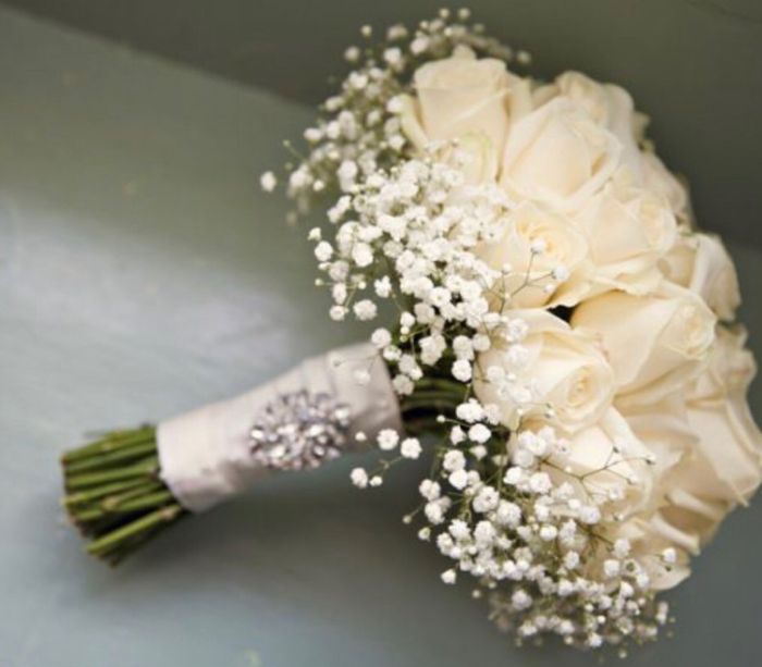 White or colorful bridal bouquet? - 1