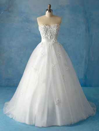 Any Alfred Angelo Brides Out There?