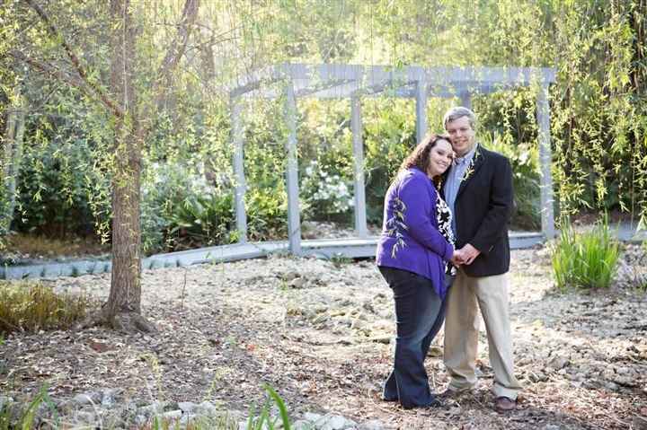 Show me your engagement photos!! :)