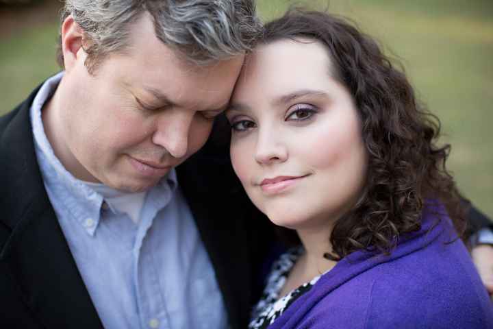 Show me your engagement photos!! :)