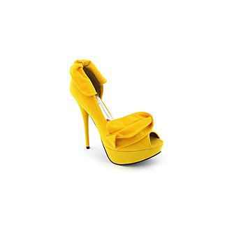 Shoes.... Need I say more???/ (pics)