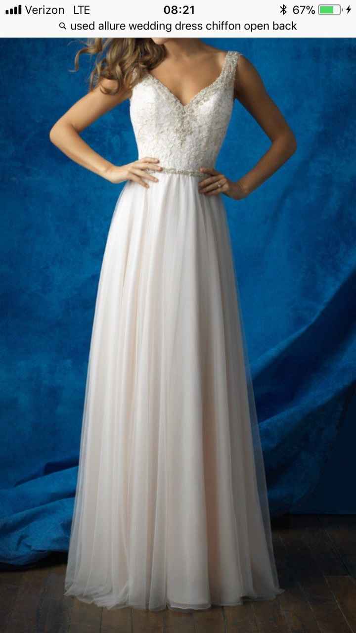 Chiffon wedding dress