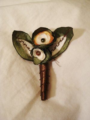 More Boutonnieres *pics