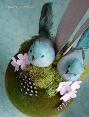 DIY Aisle Poms