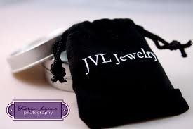 Free men's rings at JVL Is thus real???