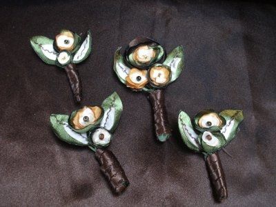 Can I see your bouquets and boutonnieres?