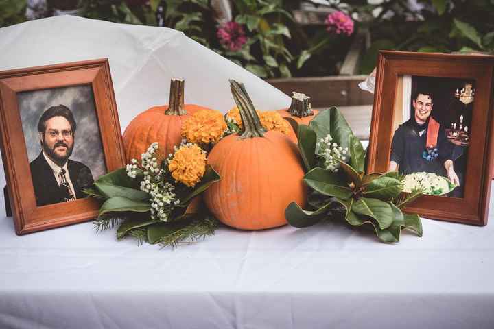 Honoring late husband at wedding ceremony 2