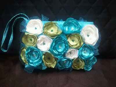 This would make a great BM gift :) DIY *Pic*