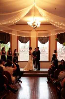 Back with more photos of the Wedding and Honeymoon *Pic Heavy