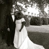 what does your wedding dress look like?!?!?