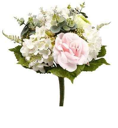 Mixing silk and real flowers?