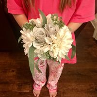 Silk flower bouquet: win or regret? - 2