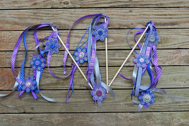 Changed my Avatar, AND PICS OF MY FINISHED FLOWERS!!!!