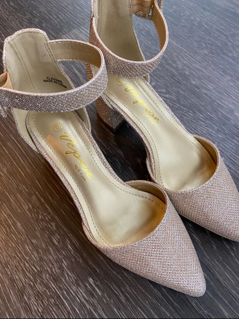 Looking for Dress Twins! Casablanca Bl219 - 1
