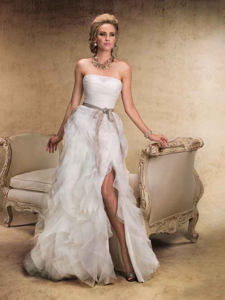 Found my caterer and trying on my dream dress tomorrow!