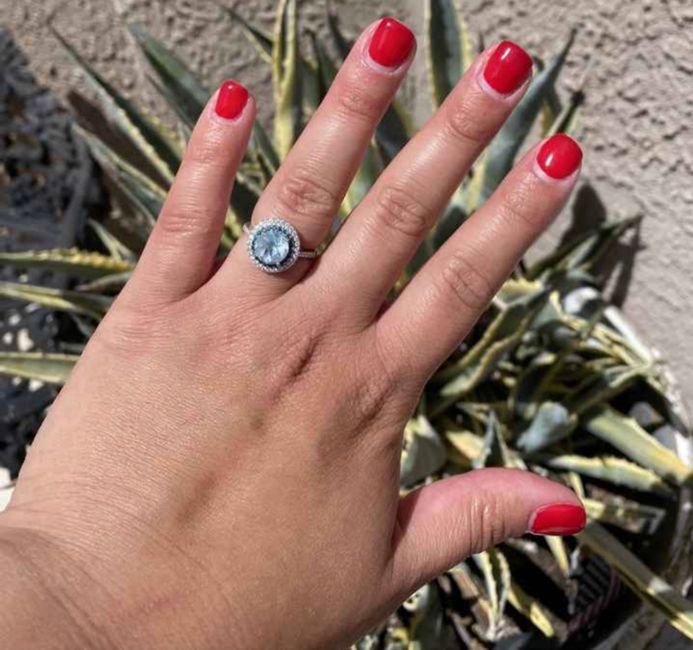 i want to see your engagement rings! 8