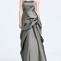 Bridesmaid Dresses... Show me yours.