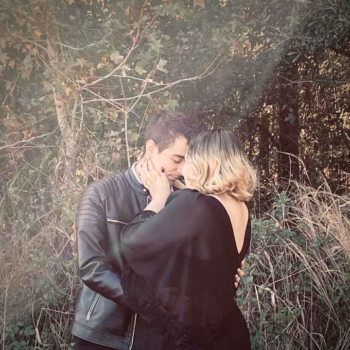 Favorite engagement pictures! - 1