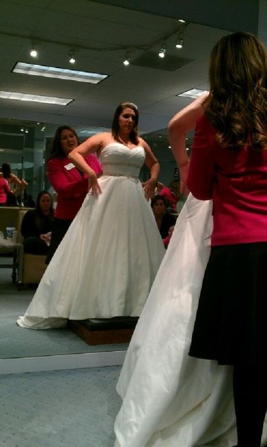Said Yes To The Dress!!!!! (pic.s included)