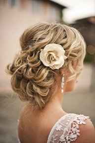 WEDDING HAIR? How are you doing your hair the day of?