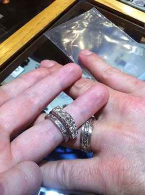 FH finally picked my wedding band =]]] PIC