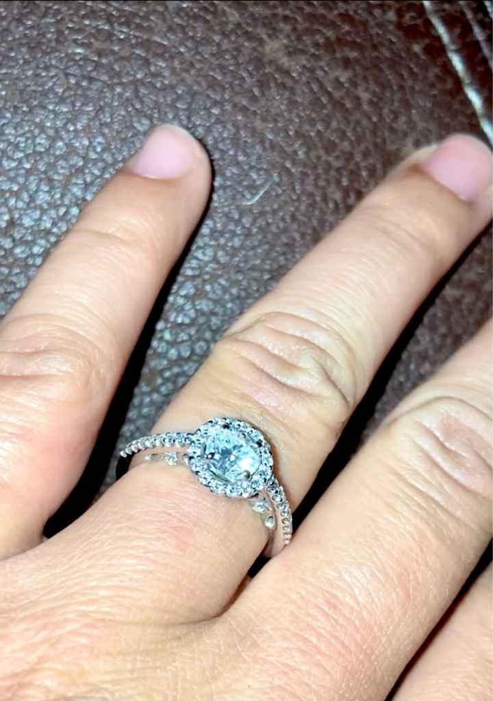Brides of 2022! Show us your ring! - 1
