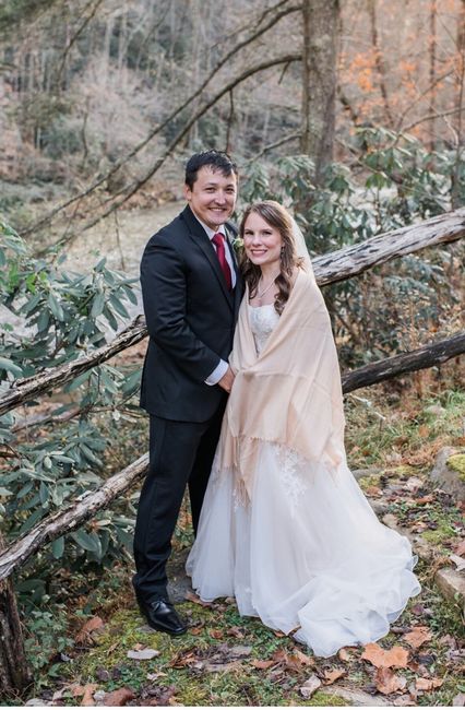 Short wife, Tall husband wedding photos 13