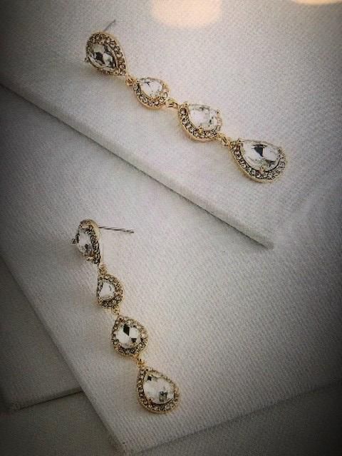 Wedding earrings