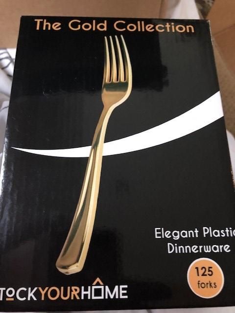 Table decor for buffet dinner ?? 1