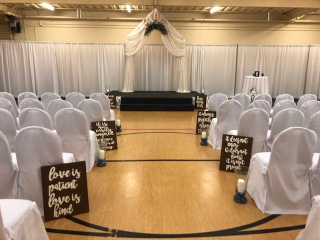 The set up before the wedding 7