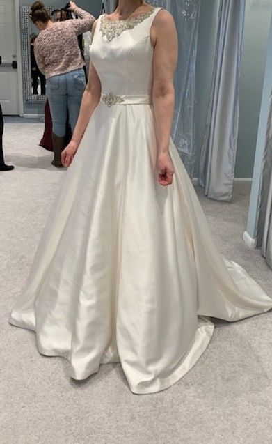 Best Traditional Catholic Wedding Dresses? 4